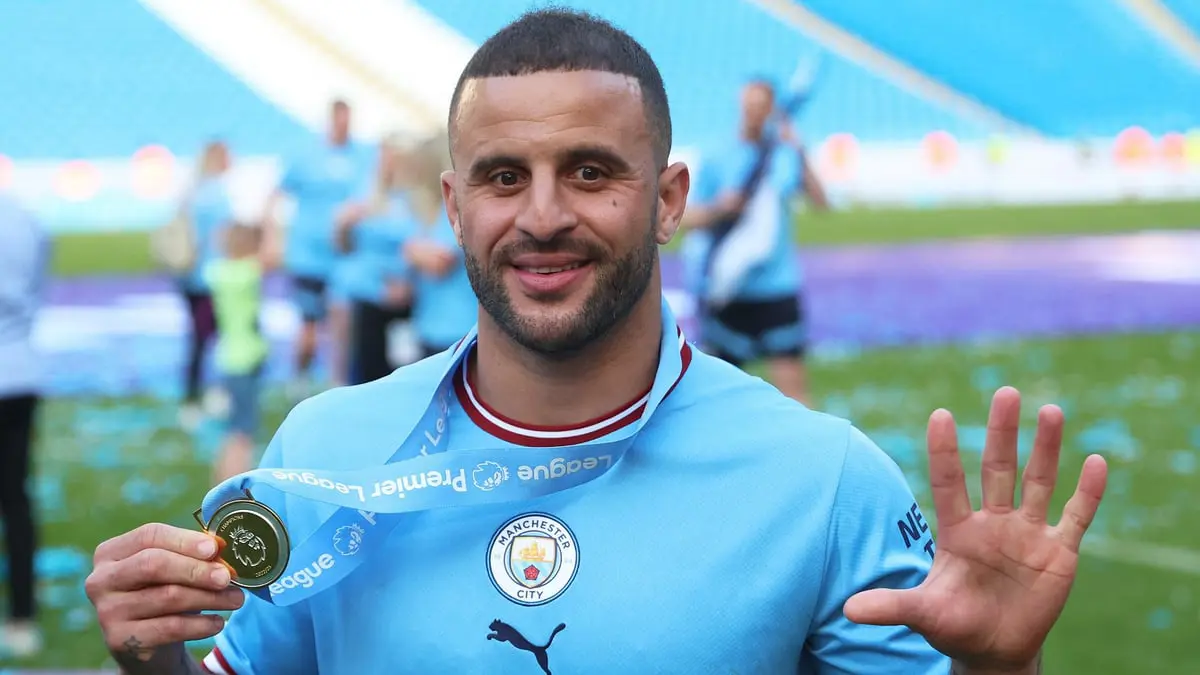 تقرير: كايل ووكر مدافع مانشستر سيتي مطلوب في الدوري السعودي