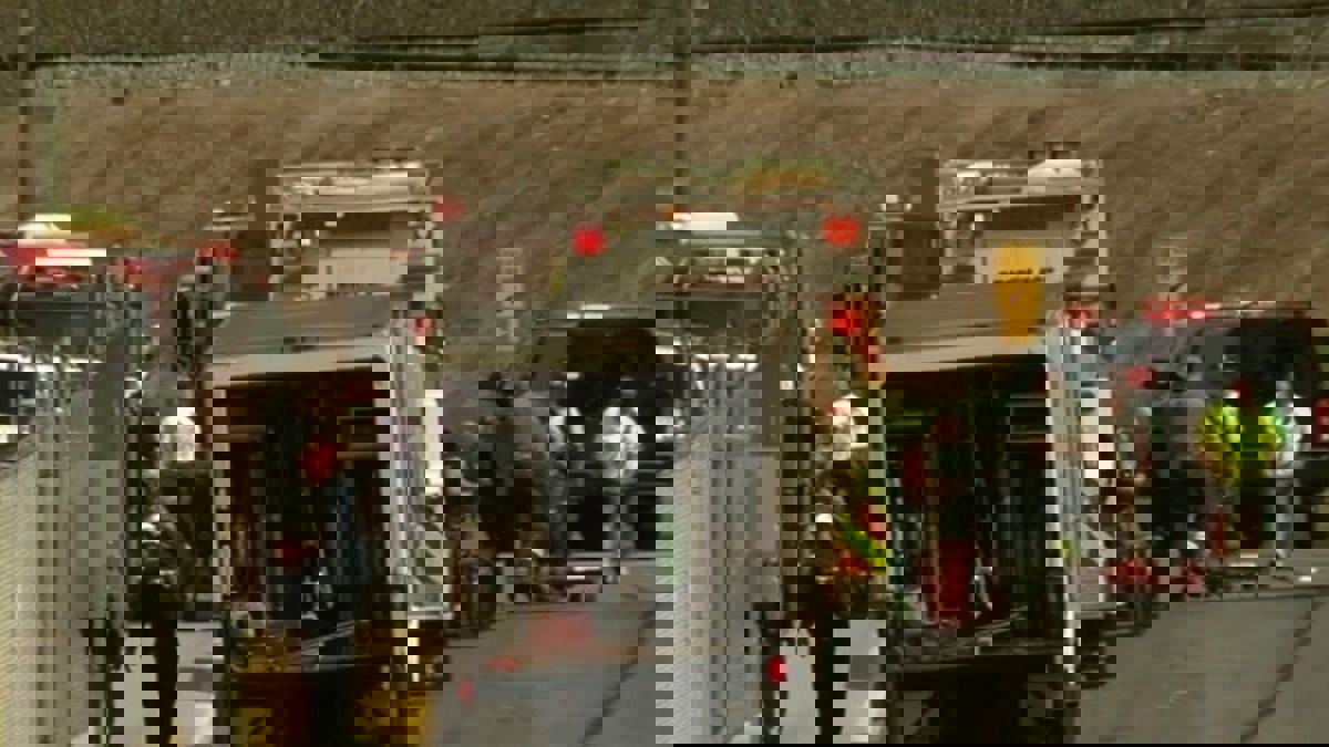 بنسلفانيا.. نجاة عاملين سقطا في حوض شوكولاته عملاق