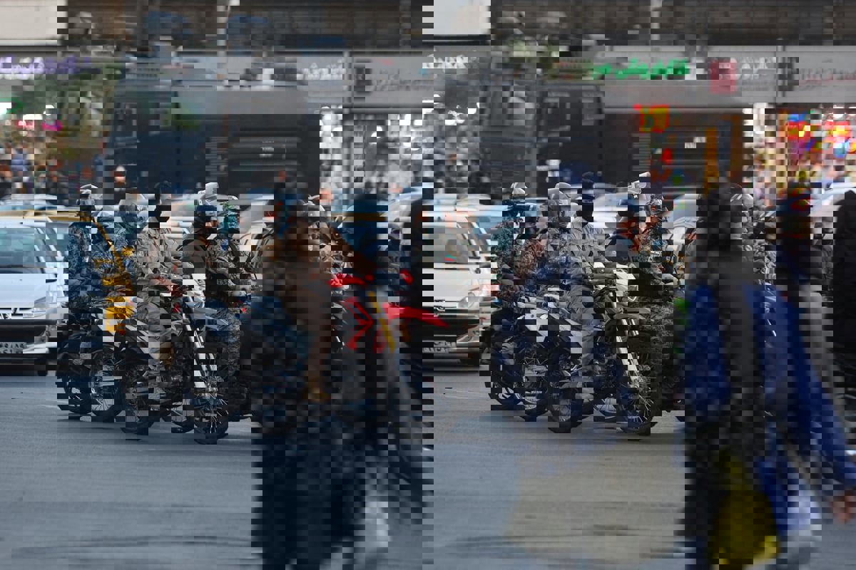 مقتل 6 من الشرطة الإيرانية بإطلاق نار قرب الحدود مع باكستان