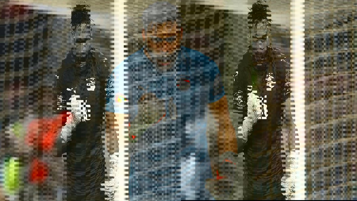 مصادر: أبو جبل يوقع عقود انضمامه لنادي النصر السعودي