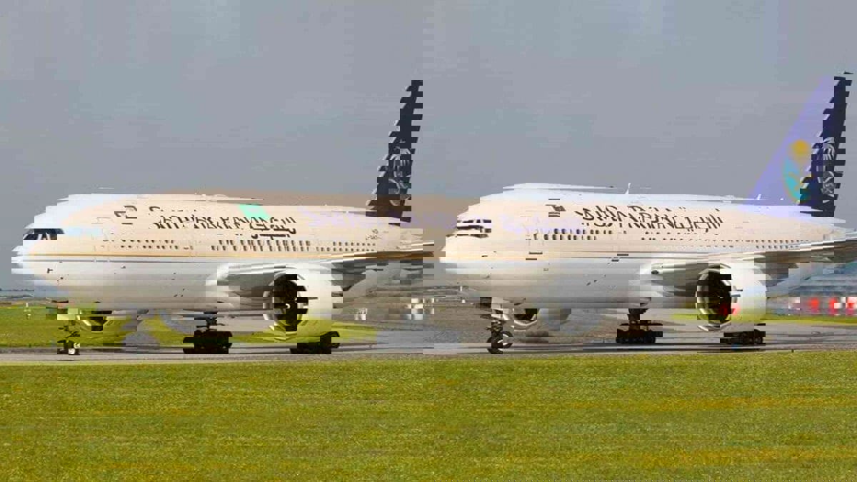 السعودية ترفع تعليق الطيران الدولي بشكل كامل نهاية مارس