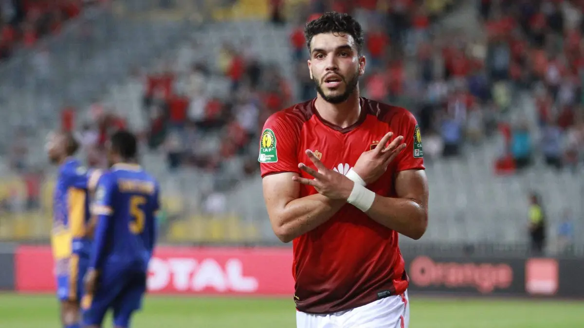 النادي الأهلي المصري يستقر على بيع وليد أزارو والزمالك يضم إسلام جابر وجون أنطوي