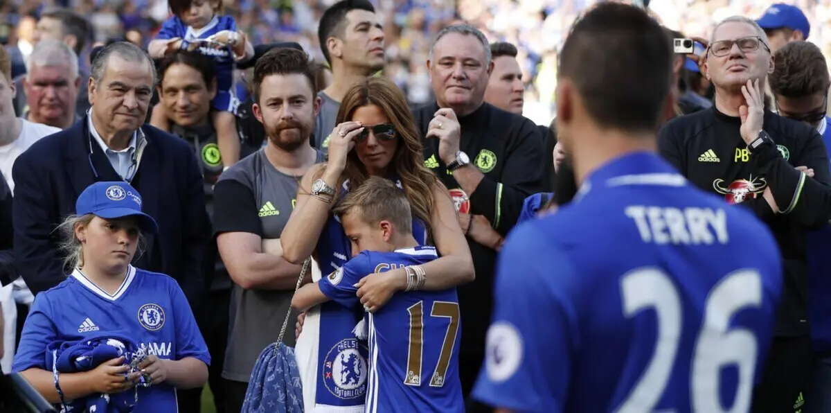 فتح تحقيق حول تغيير جون تيري في مباراة سندرلاند.. تعرف على الأسباب