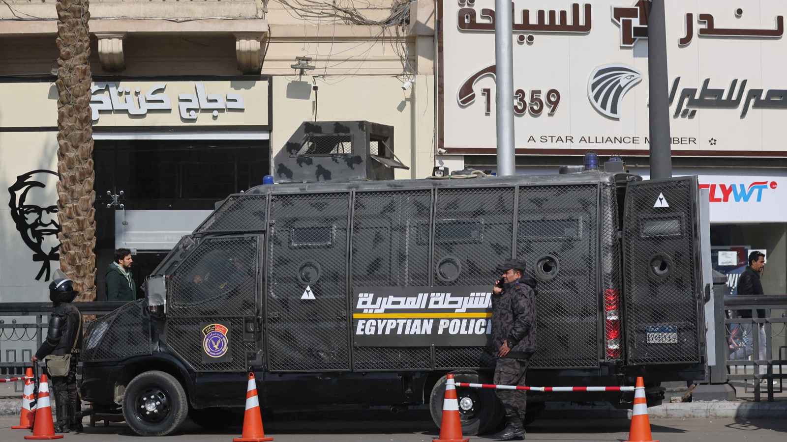 مصر.. قتيلان في خلافات بين تجار ملابس