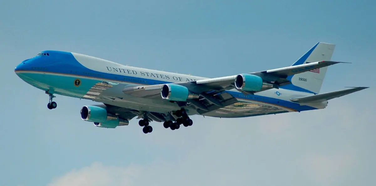 مبلغ خيالي.. تعرف لتكلفة إضافة ثلاجات جديدة لطائرة الرئيس الأمريكي