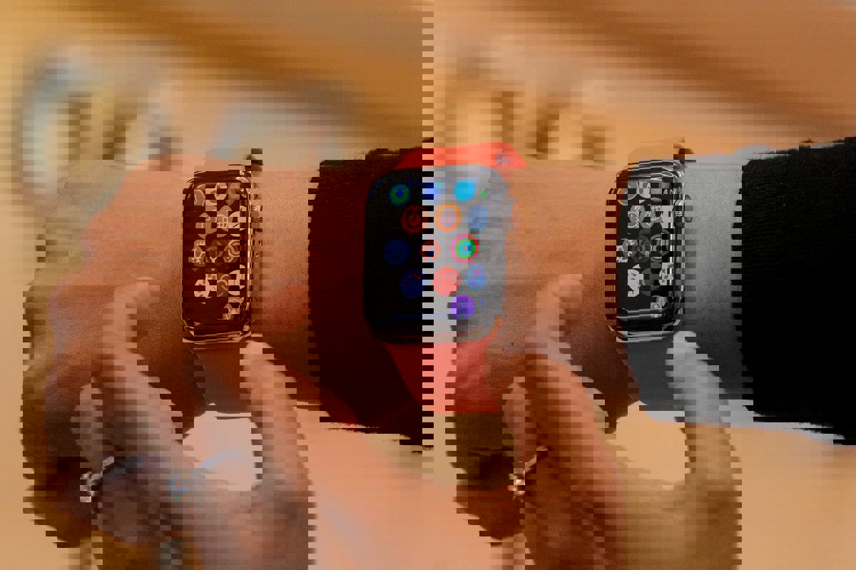 لتجاوز حظر بيع ساعتها الذكية.. آبل توقف ميزات مستشعر الأوكسجين