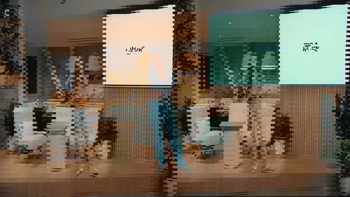 يمازحك ويحمر خجلاً.. "GPT-4o" أحدث نماذج الذكاء الاصطناعي