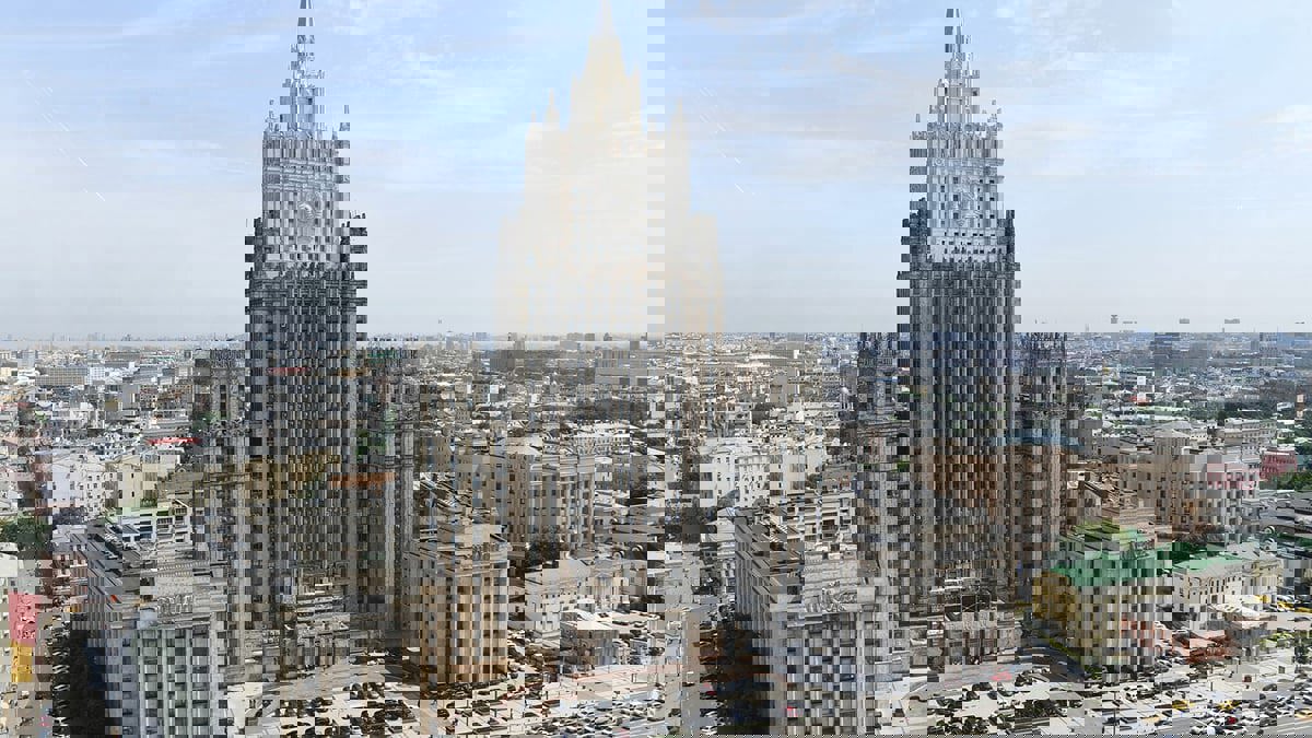 روسيا تثير قضية حدود منطقتين انفصاليتين في أوكرانيا