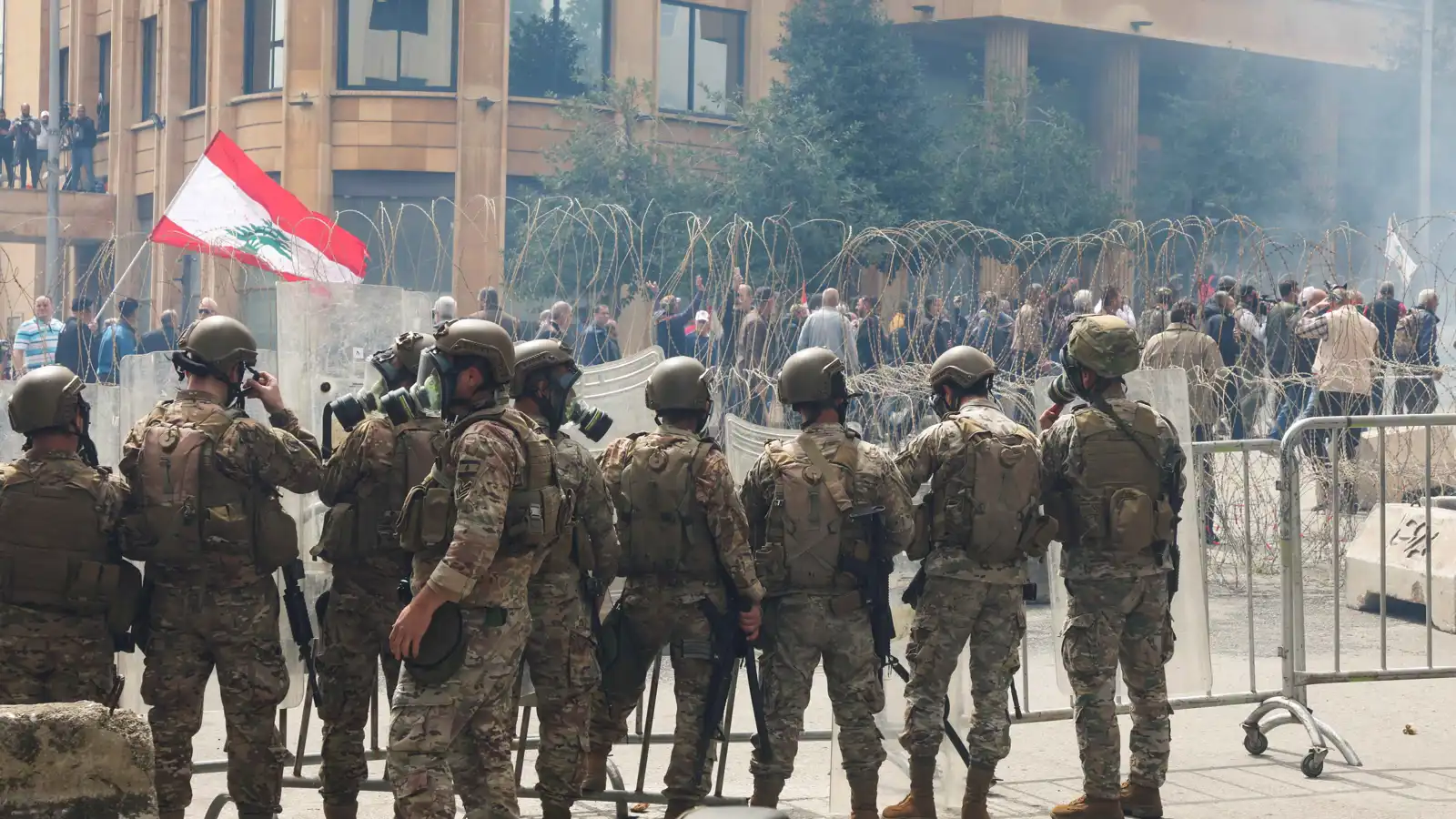 دخل مخيم شاتيلا بالخطأ فخرج ميتاً.. جريمة تشعل الغضب في لبنان (فيديو إرم)