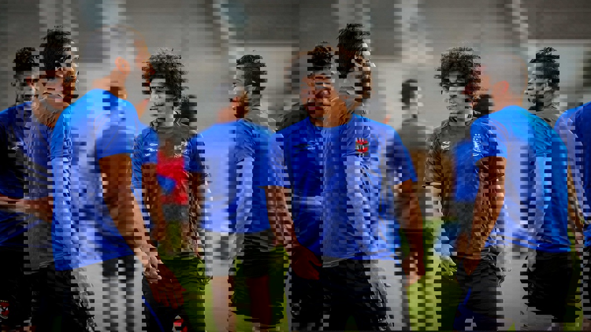 رسميًا.. الصفاقسي التونسي يضم مدافع النادي الأهلي المصري