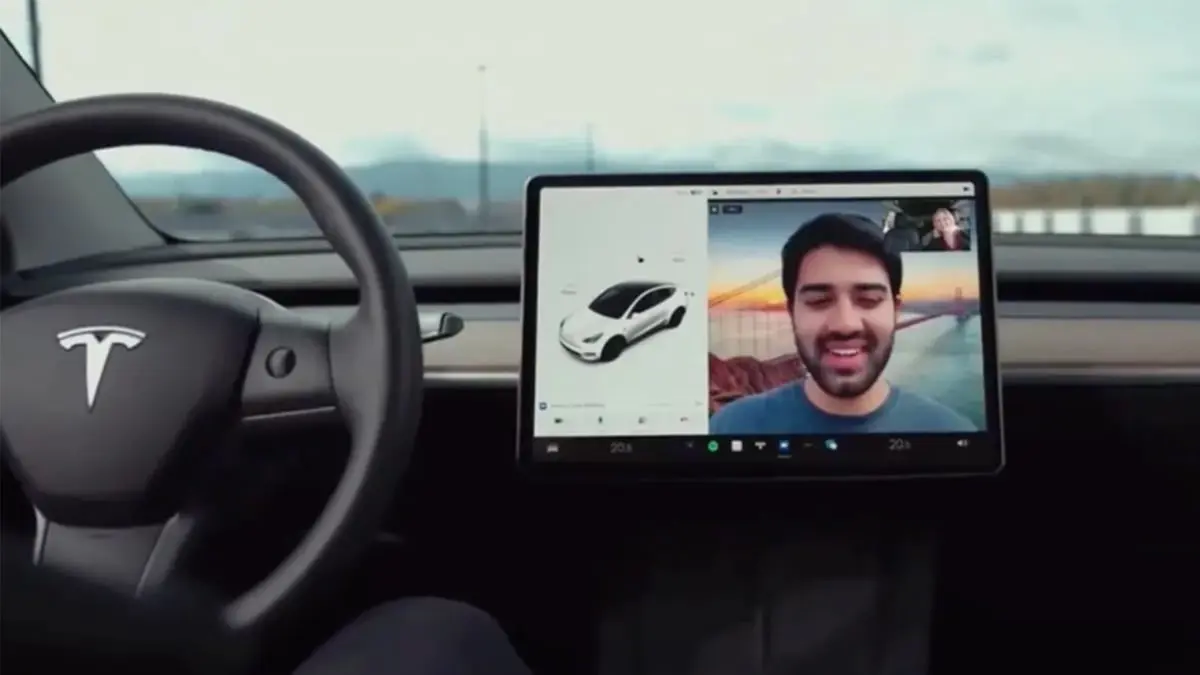 قريبًا.. عقد الاجتماعات عبر الإنترنت في سيارات "تيسلا" ذاتية القيادة