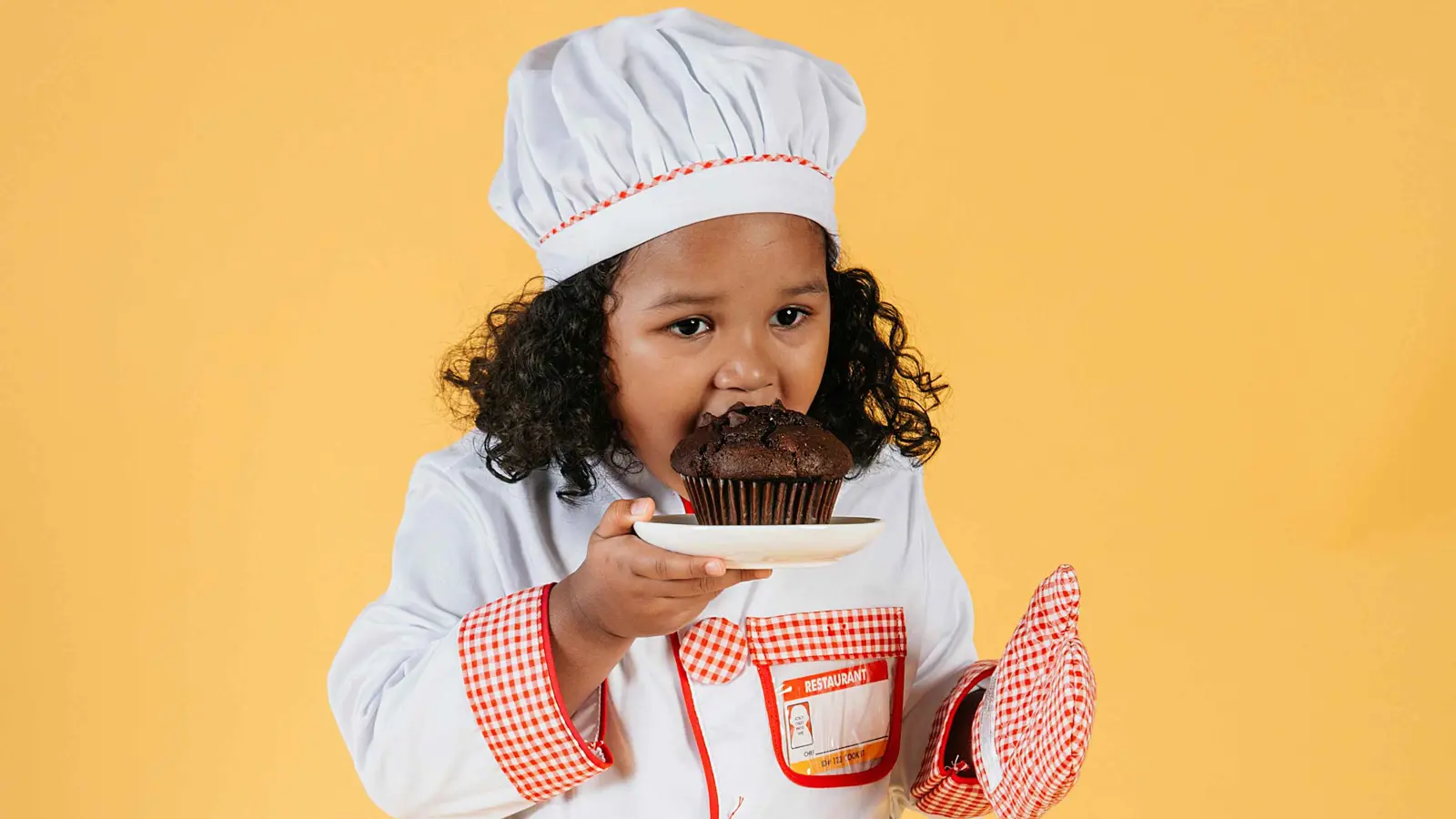 دراسة تحذر: إدمان السكر له نفس تأثير الكحول السلبي على الجسم