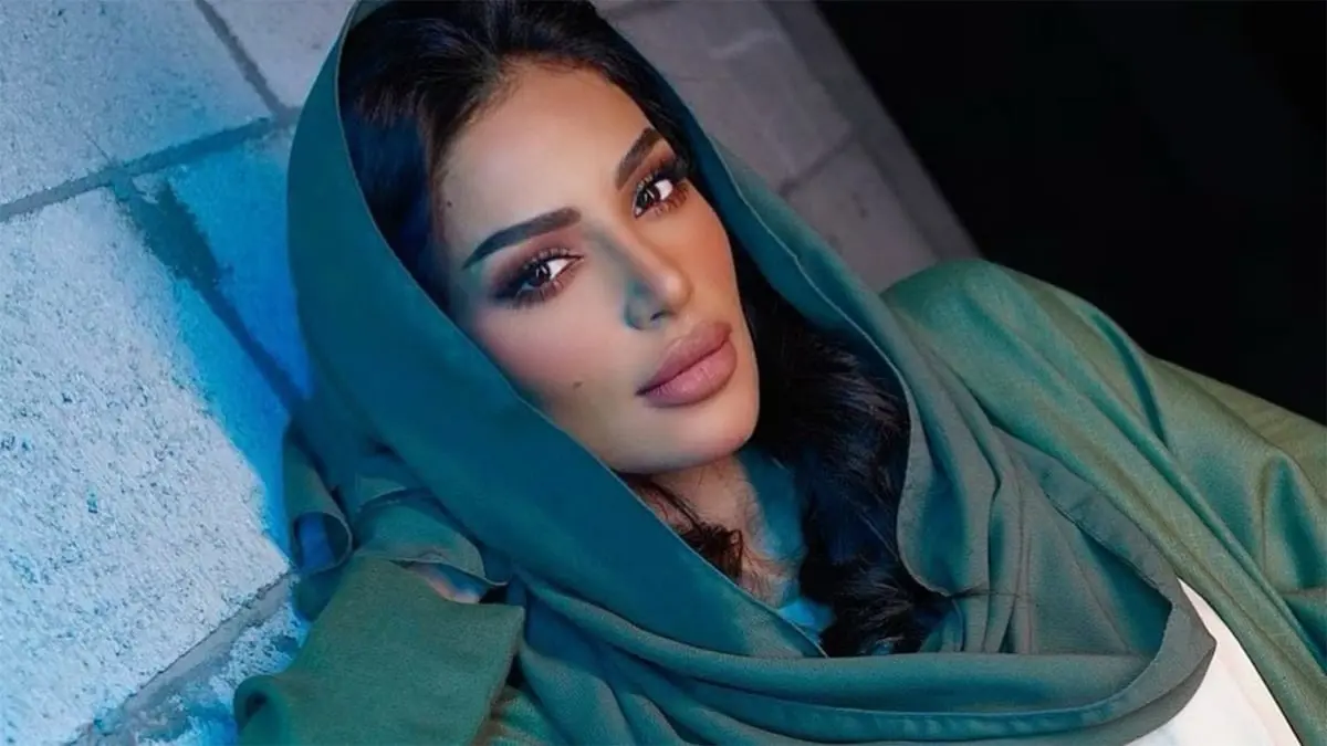 مريم الأنصاري تنفي خطوبة شقيقتها على نجل مستشار  بالديوان الملكي السعودي