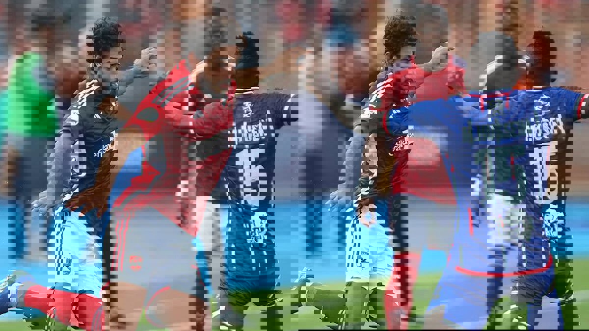 الأهلي يفلت من مفاجآت سيمبا ويصعد لنصف نهائي الدوري الأفريقي (فيديو)