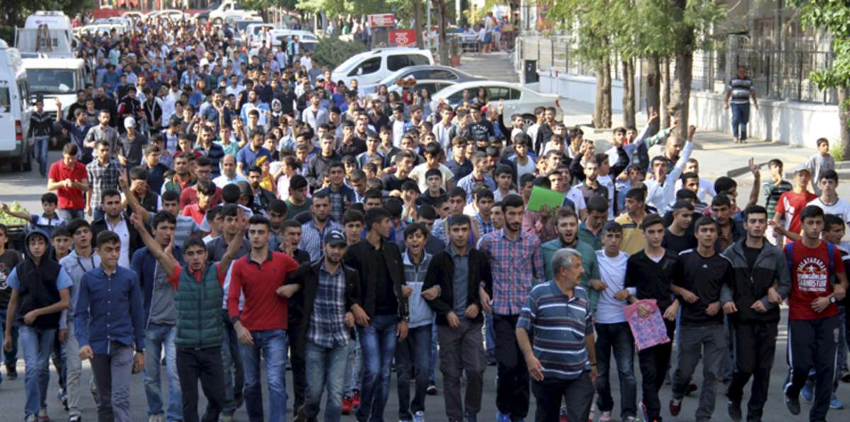 الحكومة التركية تتخوف من توسع الاحتجاجات إثر تفجيرات أنقرة