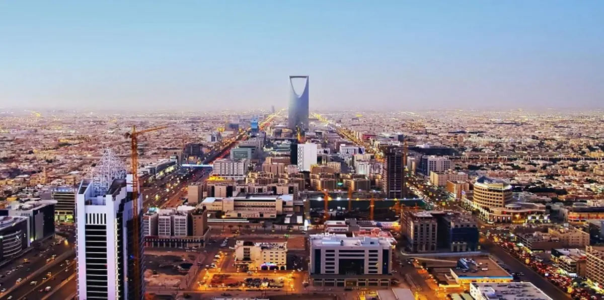 السعودية تراجع أنظمتها التجارية للتسهيل على المستثمرين