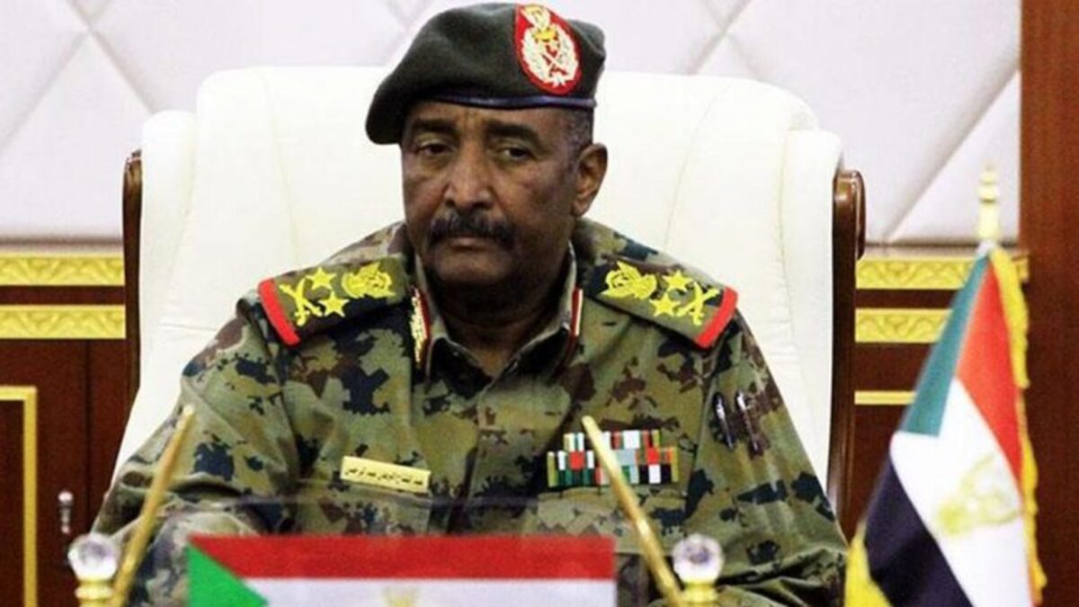 رئيس المجلس العسكري الانتقالي السوداني يزور الإمارات‎