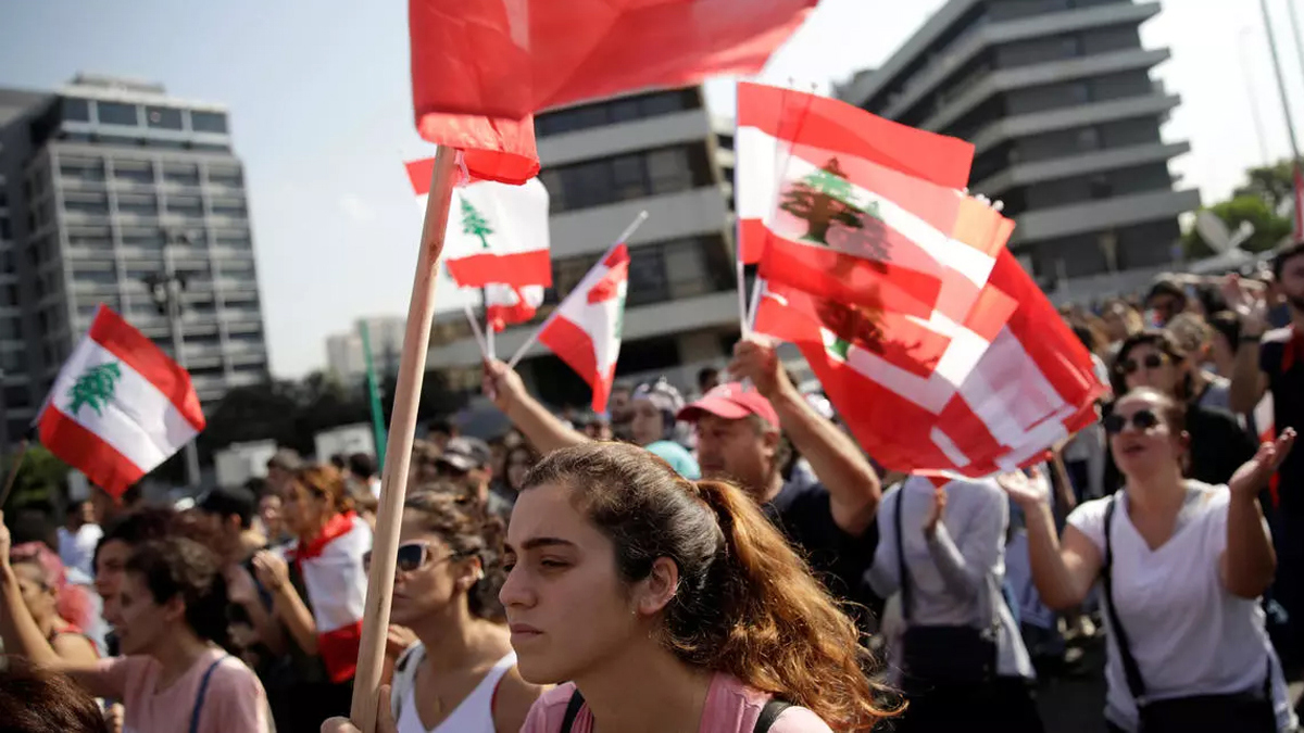 هل المطلوب رأس النظام اللبناني؟