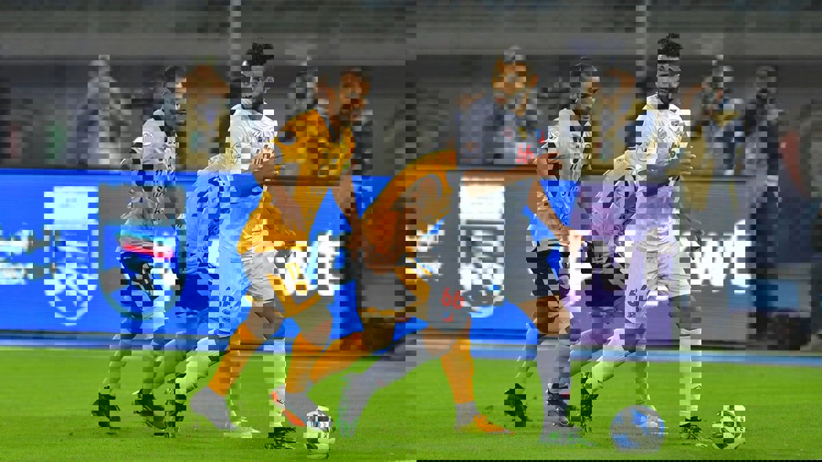 الكويت يتوج بطلًا لكأس الأمير على حساب القادسية (فيديو)