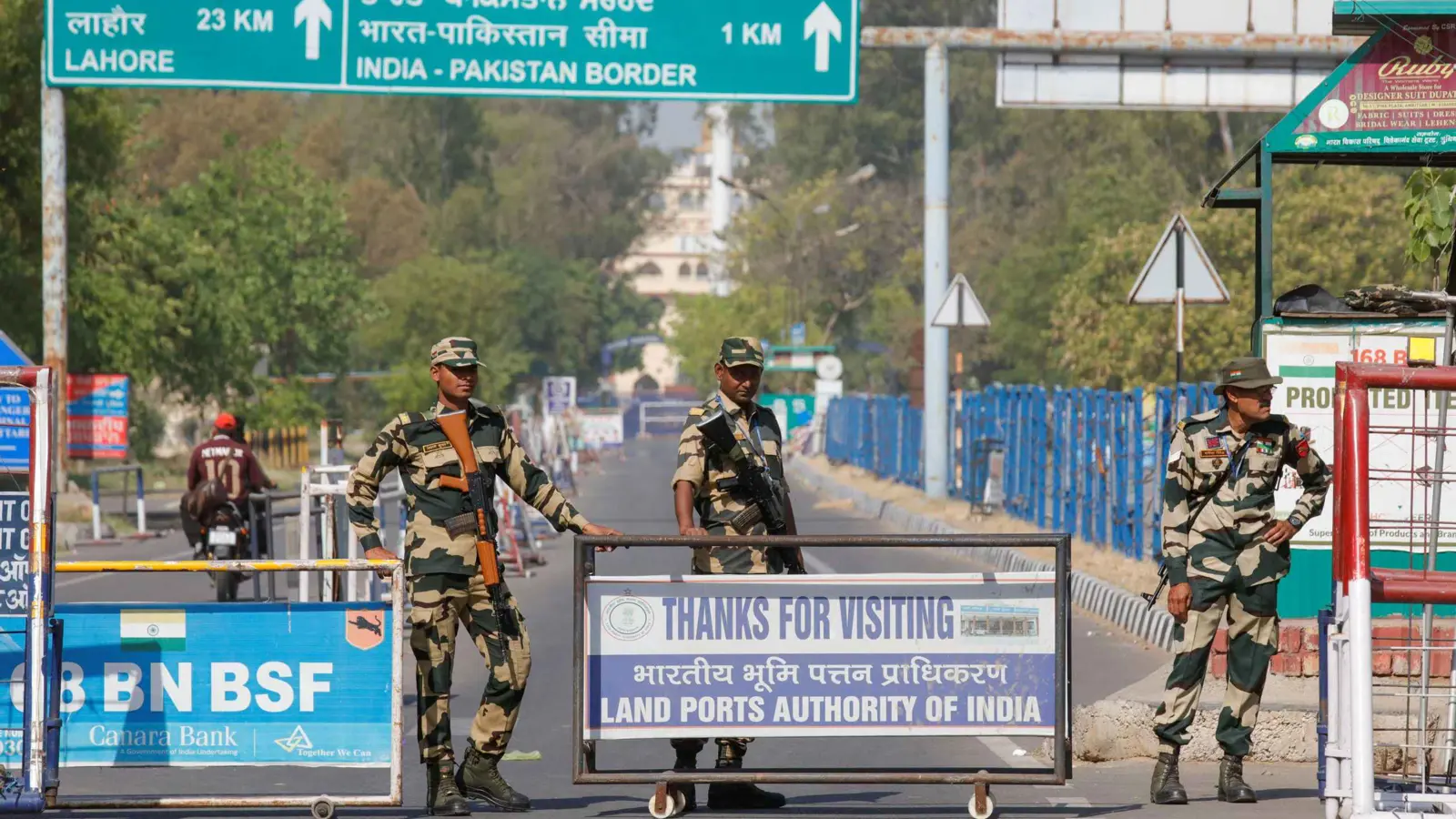 وسط توتر متصاعد.. باكستان تدعو سكانها في كشمير إلى تخزين الطعام