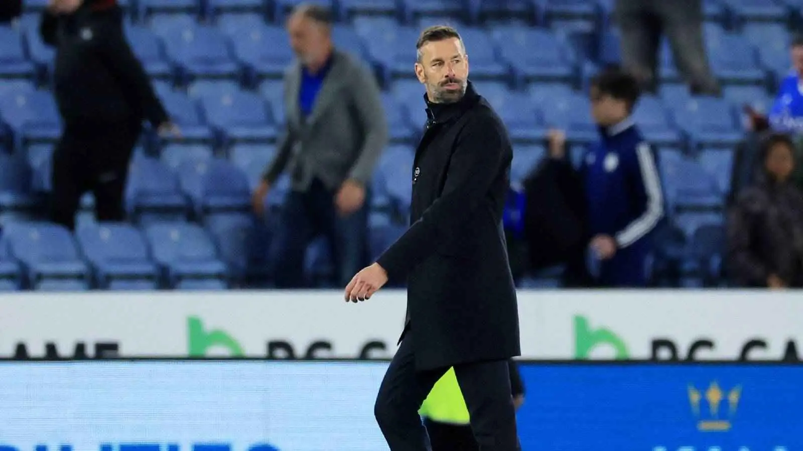 ليستر سيتي يحقق رقما كارثيا مع فان نيستلروي (فيديو)