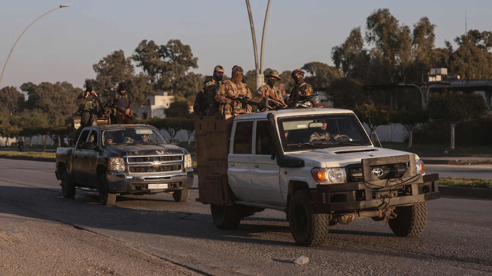الحدود السورية اللبنانية.. ممر مفتوح لتصدير واستيراد الأزمات