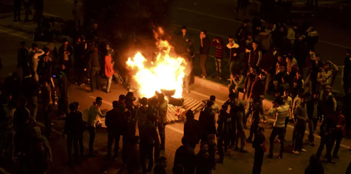 فوز حزب اردوغان يعمق الانقسامات في تركيا