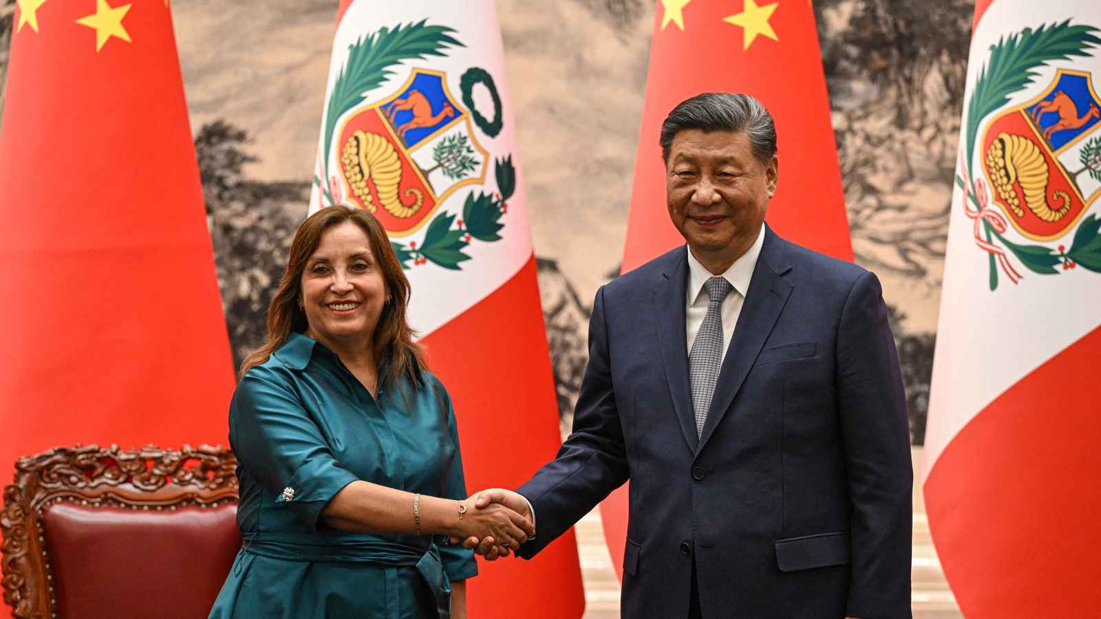 كيف عززت "لا مبالاة" واشنطن هيمنة بكين على "اقتصادات كبرى"؟