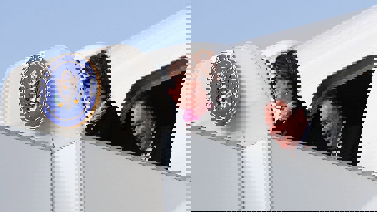 بومبيو يبحث في الخرطوم ملف العلاقات بين السودان وإسرائيل