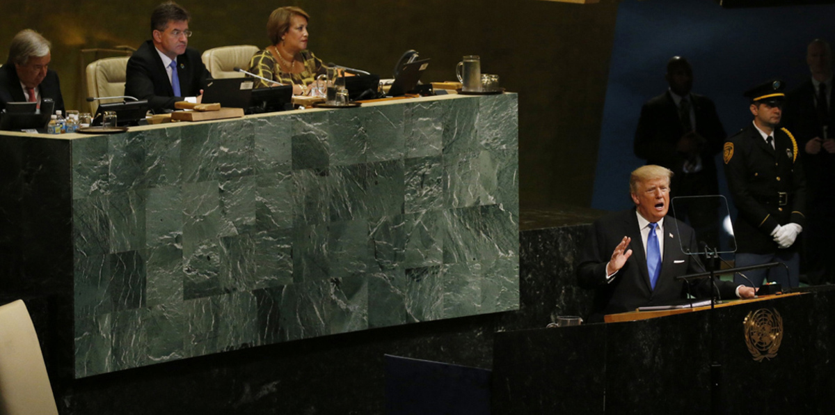 ترامب يصف النظام الإيراني بـ"القاتل" ويهدد كوريا الشمالية بـ"التدمير"