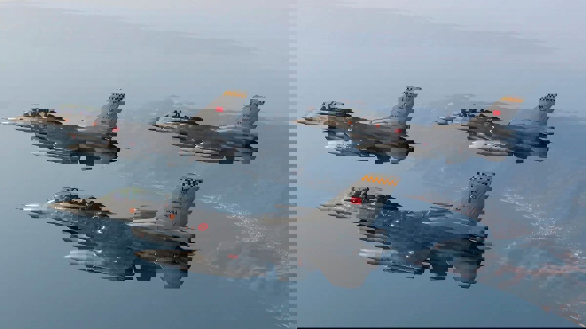 تركيا تعلن مقتل 13 مقاتلًا كرديًا بقصف جوي شمال العراق