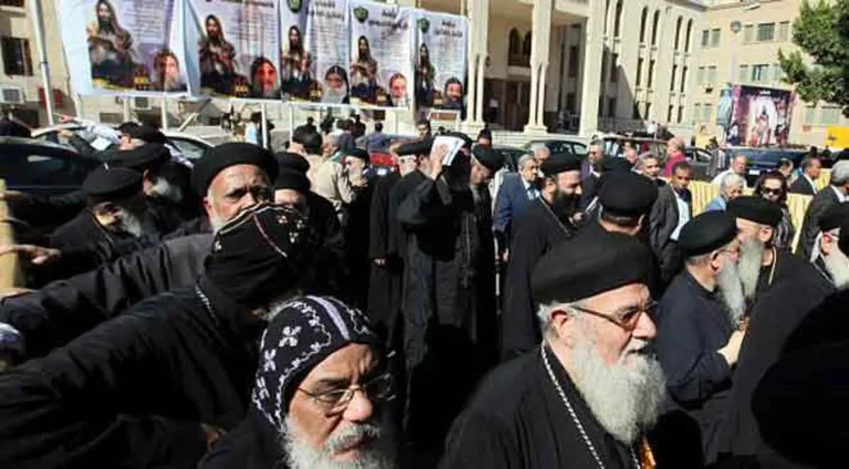 اضطهاد الأقباط و البرلمان المصري