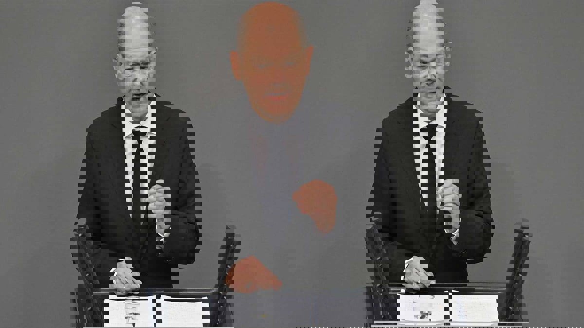 البرلمان الألماني ينتخب أولاف شولتز مستشارا خلفا لأنجيلا ميركل