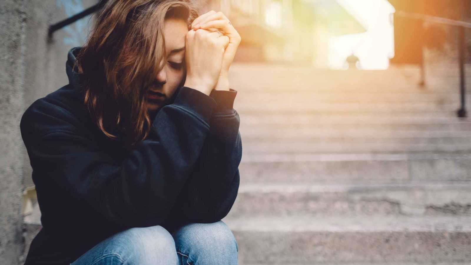 تغيّر صادم في خريطة السعادة.. الشباب أكثر تعاسة من كبار السن