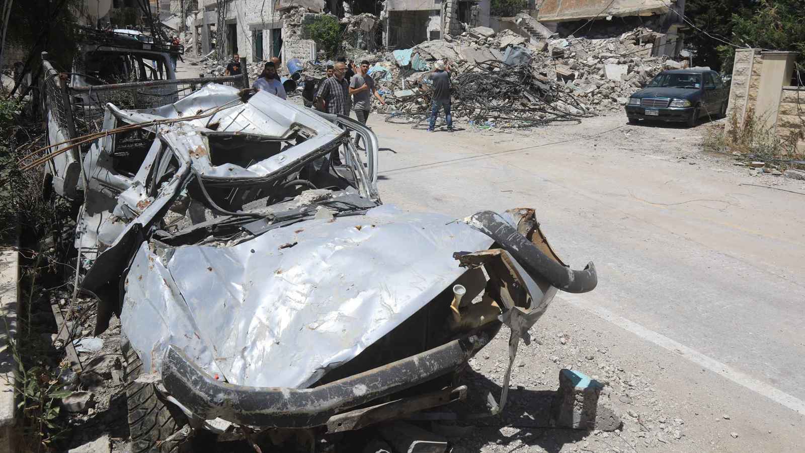 قتيل بغارة إسرائيلية استهدفت سيارة في محافظة جبل لبنان (فيديو)