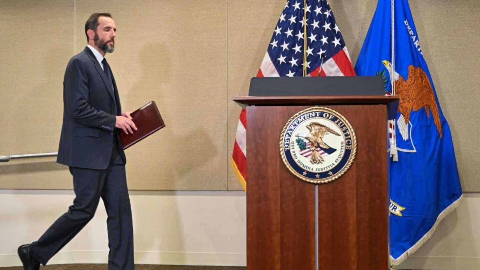 حقق بقضايا ترامب.. استقالة المدعي الخاص الأمريكي جاك سميث