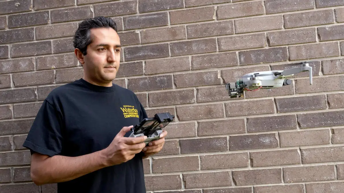 جهاز جديد يستغل ثغرة في Wi-Fi يسمح للدرونز باستهداف الأفراد بسهولة