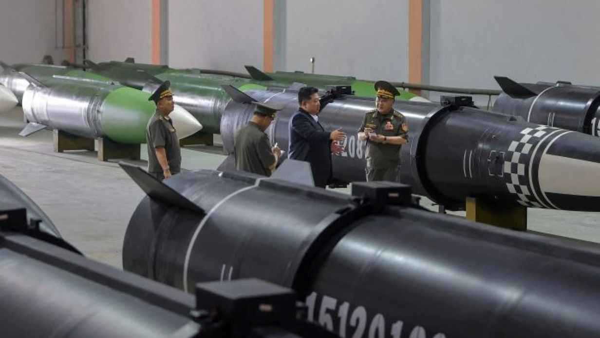 بعيدًا عن النووي.. كيم يريد بناء تسلح جديد بمساعدة روسيا