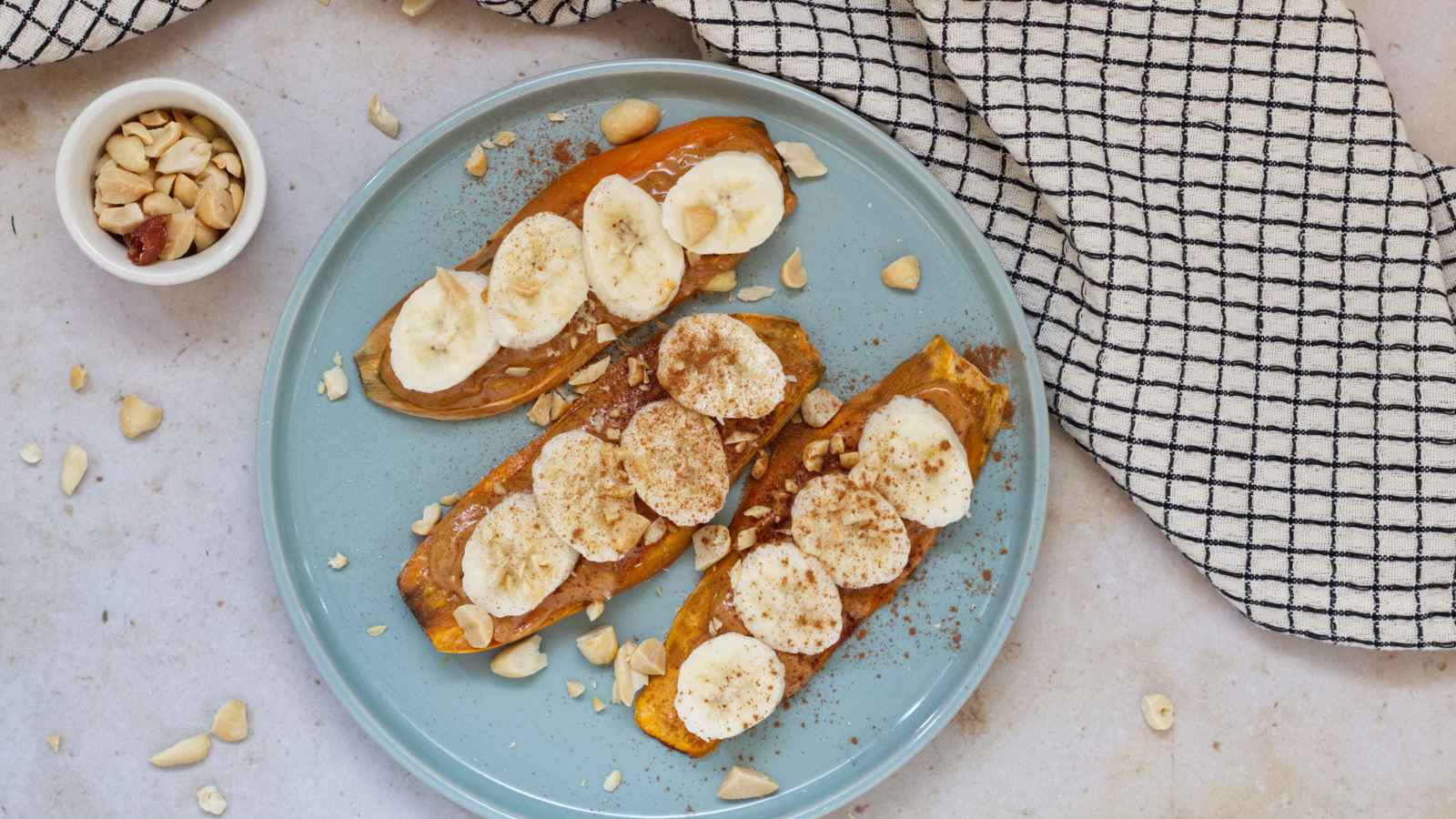 البطاطا الحلوة أم الموز.. أيهما أقوى في مواجهة ضغط الدم؟