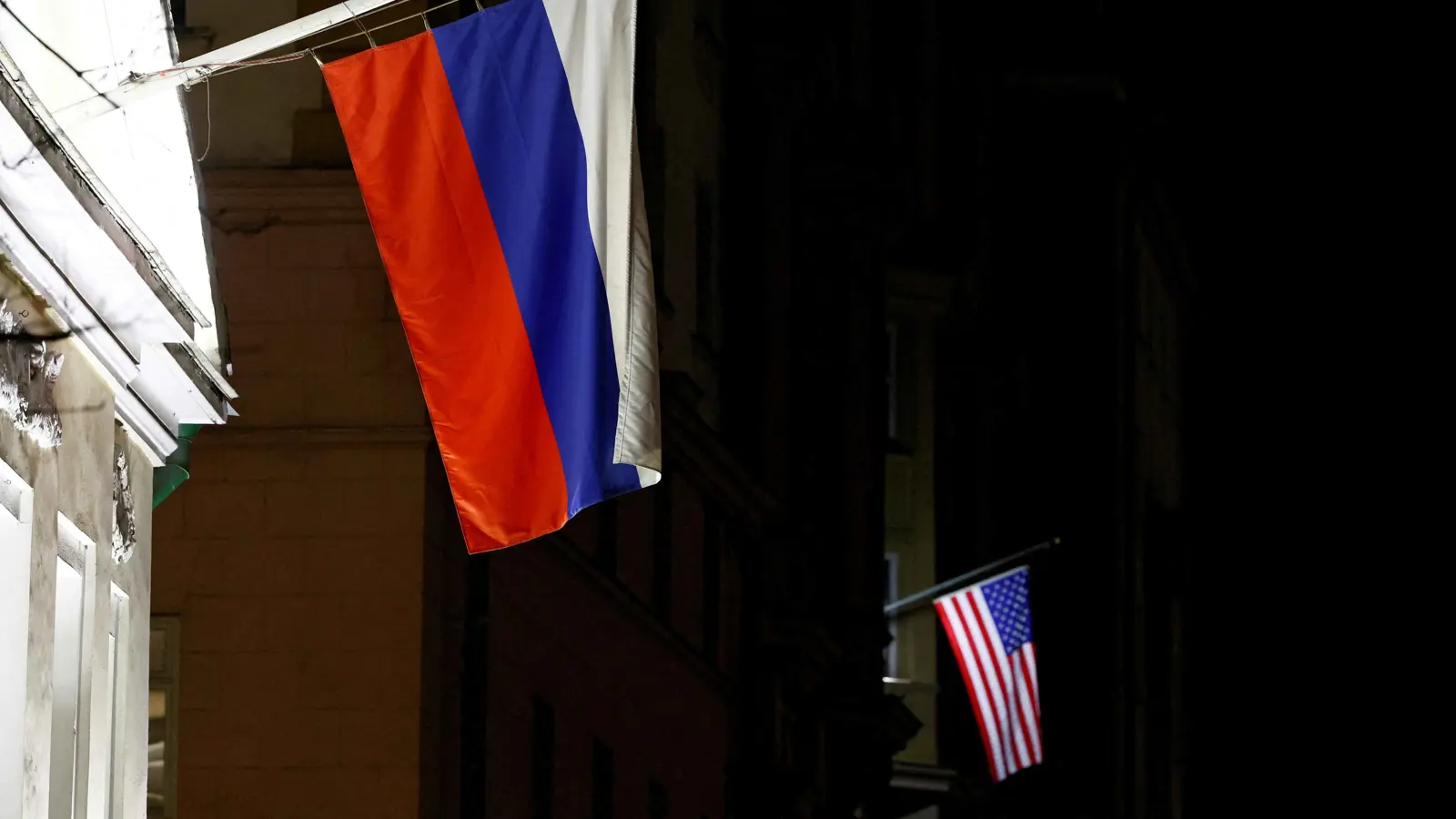 أوكرانيا خارج أجندتها.. مباحثات أمريكية روسية جديدة في اسطنبول