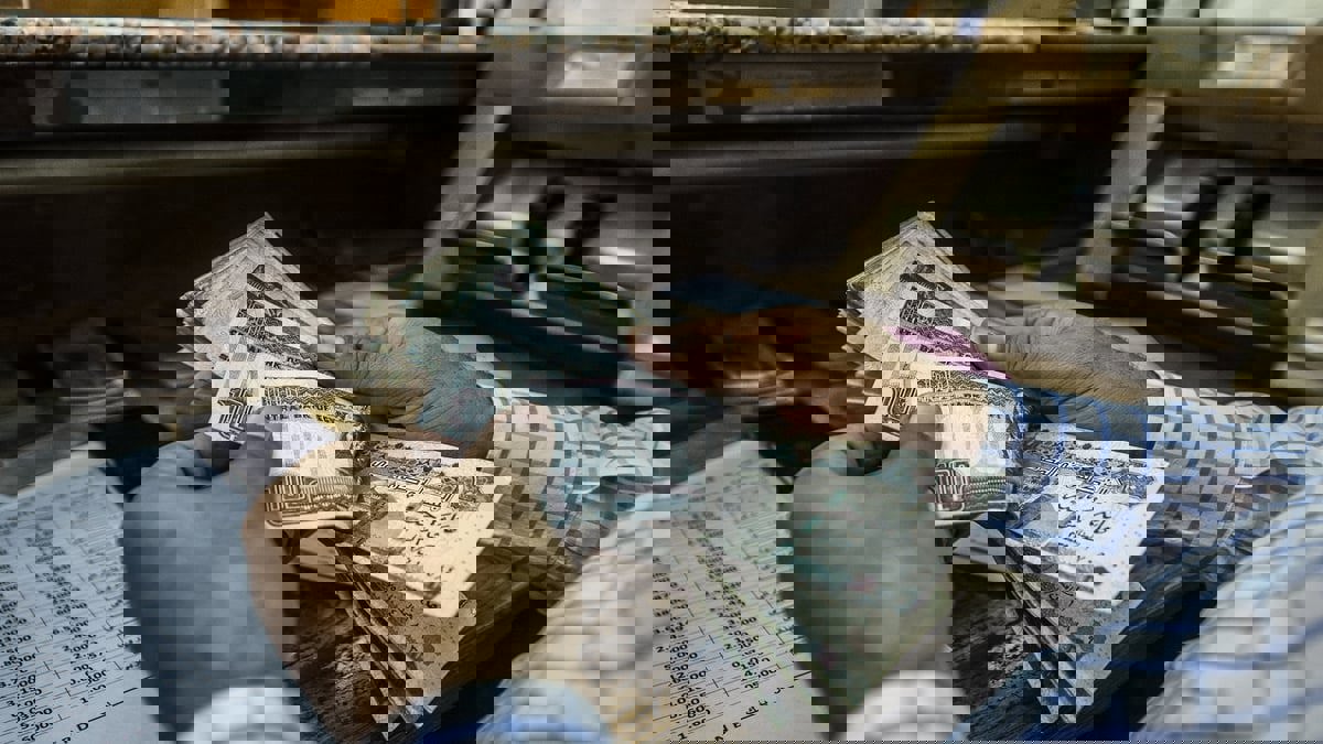 مصر تبيع سندات دولارية على 3 شرائح