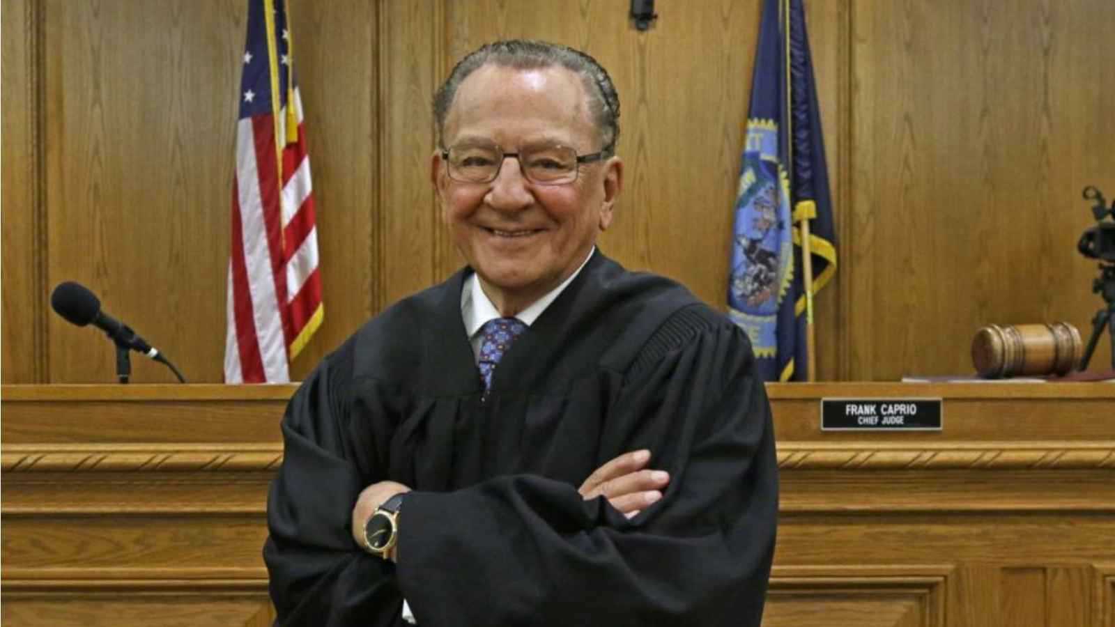 بعد رسالة مؤثرة.. وفاة "القاضي الرحيم" فرانك كابريو