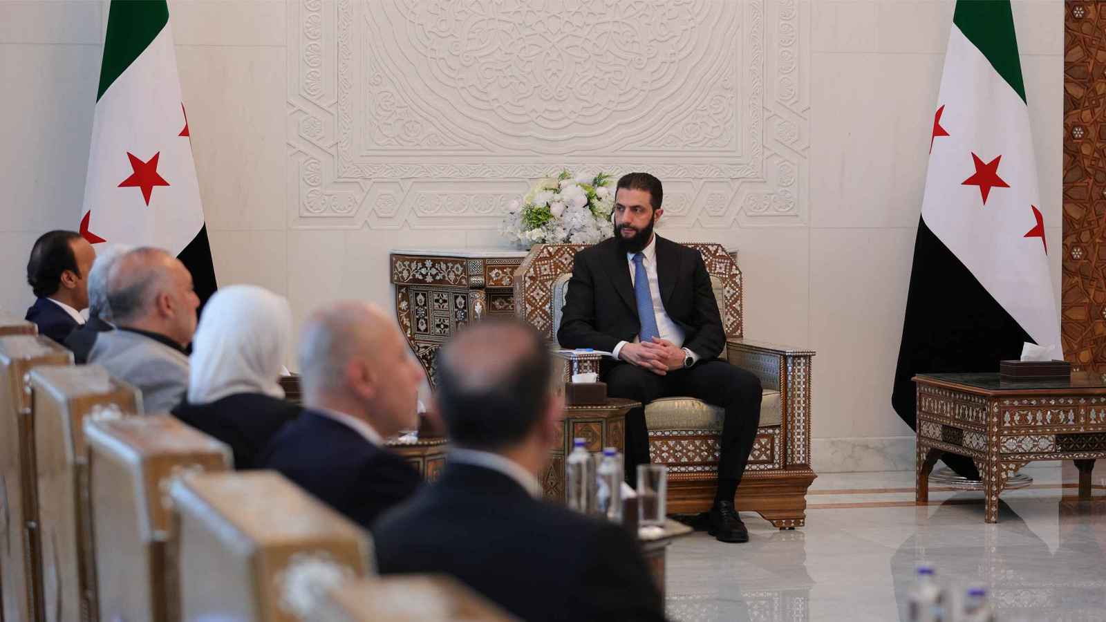 سوريا.. الشرع يمدد عمل لجنة التحقيق بجرائم الساحل