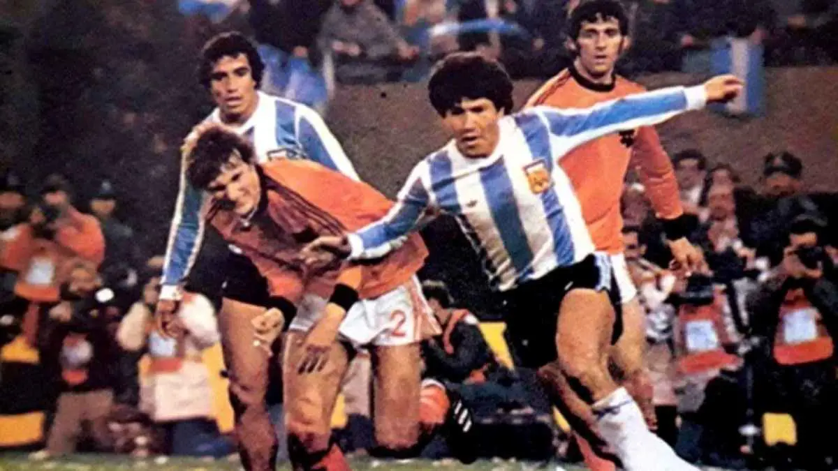 الاتحاد الأرجنتيني يعلن وفاة نجمه غالفان بطل مونديال 1978