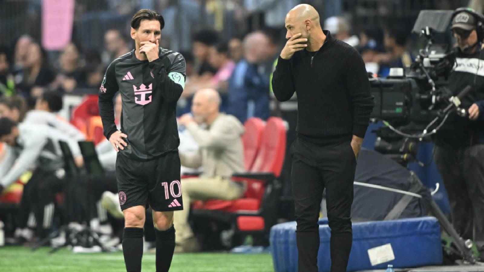 هل يجب طرد "صديق ميسي" من إنتر ميامي؟