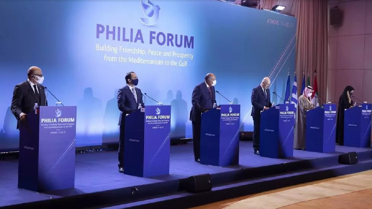 في ختام منتدى عارضته تركيا.. اليونان تطمح لتصبح "جسرا" بين أوروبا والدول العربية