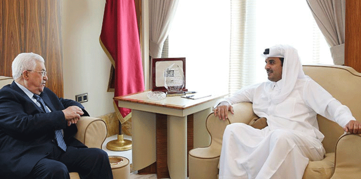 عباس ومشعل يؤكدان من الدوحة ضرورة استئناف حوار المصالحة