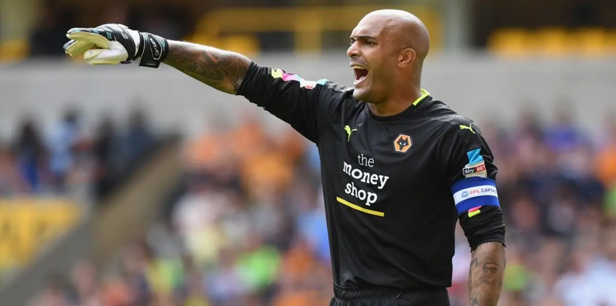 شاهد.. حراس المرمى يدعمون الحارس النيجيري أيكيمي بعد اعتزاله بسبب السرطان (فيديو)