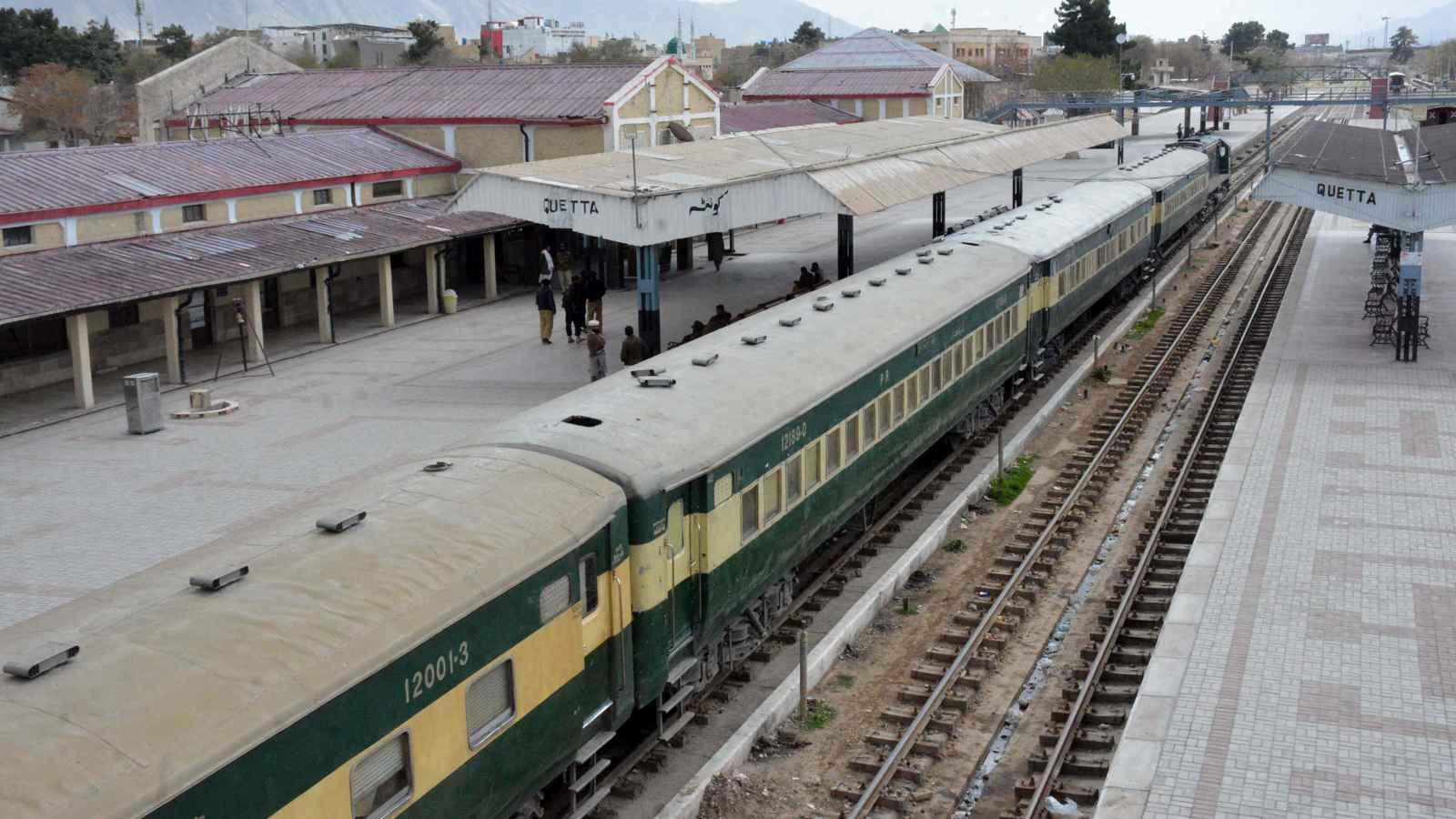 الجيش الباكستاني يعلن انتهاء عملية "خاطفي القطار"