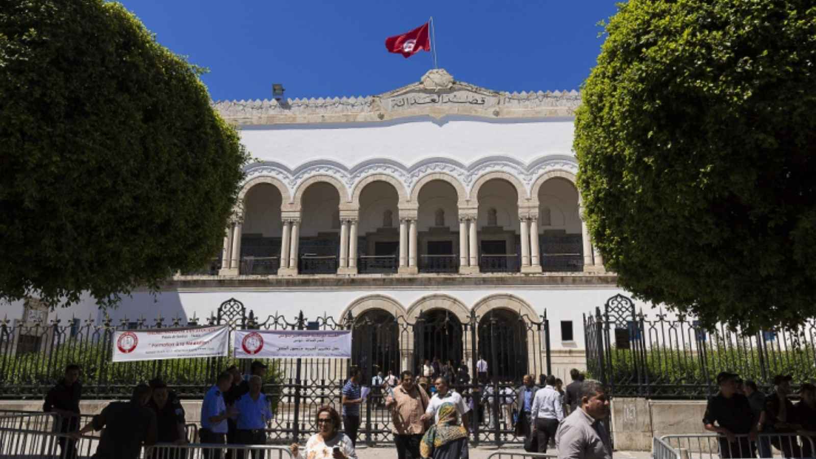 قاتل مع "داعش" في سوريا.. قضاء تونس يحكم بسجن نادر الغانمي 54 عاما